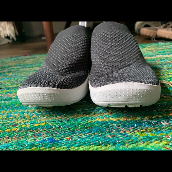 Black Merrell Fabric Slip Ons NEW - Picture 5 of 8